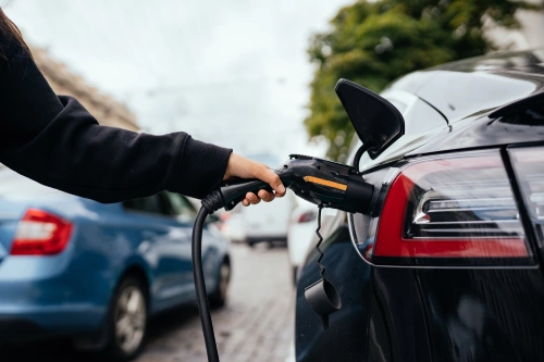 Elektroauto wird geladen